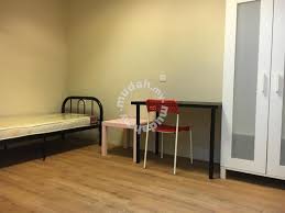 Why don't you let us know. Shah Alam Glenmarie Kdu Politeknik Msu Fully Furnish Student Room Rooms For Rent In Glenmarie Selangor Mudah My