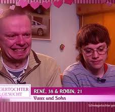 In deutschland gibt es zu wenige lehrer, vor allem an grundschulen. Bohmermanns Verafake Rtl Zieht Reissleine Bei Schwiegertochter Gesucht Welt