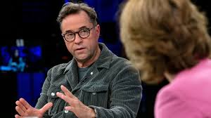 Jan josef liefers (august 8, 1964) german actor, director, producer and musician, o.a. Jan Josef Liefers Zu Allesdichtmachen Was Ich Nicht Gemacht Habe Ist Eine Saubere Recherche Stern De