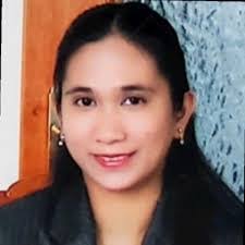 Donna Melli's Instagram, Twitter & Facebook