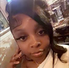 SPECIAL! Large One Topping Pizza 🍕 $9.99 Like and share and tag a friend  and your name will be placed in a drawing for a FREE 8 piece wings at  Hometown Pizza Nettleton! 662-591-7080