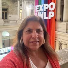 Sandra Paris (@SandraParisYA)