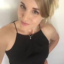 Iris Schuler (@iris__hendricks)