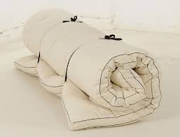 Die shiatsu matten bitte einfach flach auslegen und in form bringen sowie dehnen. Shiatsu Futon Bodenmatte Bodenmatratze Nuat Thai Joga Matte 100 Baumwolle Auch Schafwolle Schurwolle 228 90 8181 Sankt Ruprecht An Der Raab Willhaben