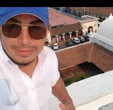 Buenos Días, Esteli ....Para informar que la salud de Gustavo Olivas  ...esta mejorando ...Gracias a Dios nuestro padre ...sigamos en las  oraciones, que Dios pronto dará el milagro completó. Att: Compañeros y