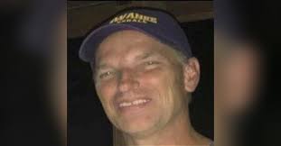 Everett Gene Hauser Obituary