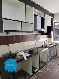 Dalam pengertian ini, terdapat lebih banyak variasi daripada yang anda fikirkan. Kabinet Dapur Sepang Salak Tinggi