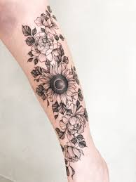 Si te gustó este tattoo no olvides compartir en tus redes sociales para que puedan llegar a más personas que también puedan. Tatuagem De Flor Significado E Tatuadores Indicados Blog Tattoo2me