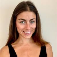 Julie Zaragoza's Instagram, Twitter & Facebook