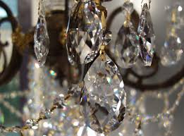 Chandelier Crystals Basics Types Cuts And Care Design Inspirations