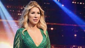 She was born in istanbul, turkey in 1960. Seda Sayan In Enistesi Gecirdigi Kaza Sonucu Agir Yaralandi Haberler Magazin