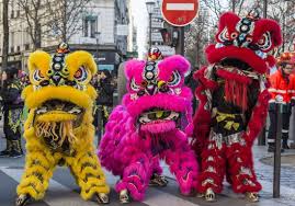 Vacances, animal zodiacal et dates du calendrier le nouvel an chinois 2021, de hong kong à paris, de singapour à la malaisie, de toronto à new depuis l'avenue de choisy et la place d'italie, le cortège festif et joyeux emprunte à partir de 13h30. Nouvel An Chinois 2020 Quel Est Le Programme Du Defile A Paris Elle