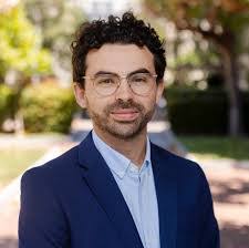 David Greenhill's Instagram, Twitter & Facebook