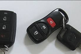 Check spelling or type a new query. Jangan Buru Buru Ganti Kenali 4 Penyebab Remote Mobil Tidak Bisa Digunakan