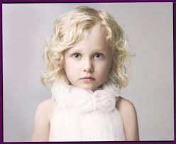 Coupe De Cheveux Petite Fille 3 Ans Coupe Cheveux Petite Fille Coupe De Cheveux Portraits De Fille