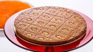 Do you need to put syrup kn semolina cake. Semolina Cake With Date Filling Basbousa Bil Tamr I Love Arabic Food
