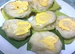 Nilupak Mashed Kamoteng Kahoy Cassava Or Kamote Sweet Potato With Brown Sugar And Served With Butter Or Margarine Recipes Food Dessert Dishes