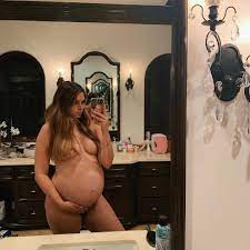 Pregnant April Love Geary Claps Back at Critic of Nude Bump Photo