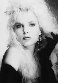 Sally Steele's Instagram, Twitter & Facebook