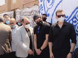 ونقل سمير غانم، لغرفة العناية المركزة بأحد مستشفيات المهندسين بمصر. P Oraveexuienm