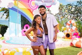 Love Island USA' Season 7 Winners Amaya and Bryan Fuel Split Rumors After  Unfollowing Each Other