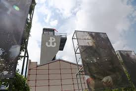 Muzeum powstania warszawskiego zostało otwarte w 60. Muzeum Powstania Warszawskiego W Zw Z Koronawirusem Uruchamia Specjalne Dyzury Dla Powstancow Dzieje Pl Historia Polski