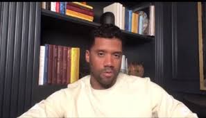 At 5'11, the experts said he was too short to play quarterback in the nfl. Seahawks Russell Wilson I Am Frustrated On Getting Hit Tacoma News Tribune
