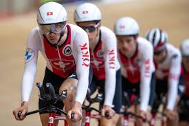 Filippo ganna trascina l'italia in finale, per gli azzurri grande vittoria contro la nuova zelanda. Wdkfmrbruulvam