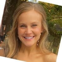 Jennifer Leftwich's Instagram, Twitter & Facebook