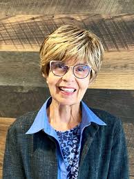 Connecting. Growing. Living.