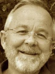 Luis Johnston's Instagram, Twitter & Facebook