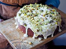 Weitere ideen zu rezepte, kochrezepte, lecker. In Den Fussstapfen Von Jamie Oliver Pistazien Kuchen Pistazienkuchen Kuchen Rezepte Einfach