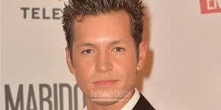 Gustavo Pedraza's Instagram, Twitter & Facebook