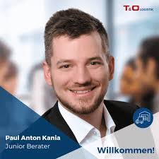 Paul Kania's Instagram, Twitter & Facebook