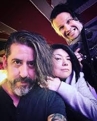 Lori Carruthers's Instagram, Twitter & Facebook