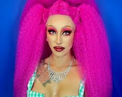 Crimped 1/2 Ponytail With Plaits