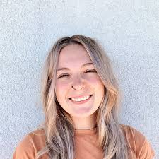 Alyssa Shaw's Instagram, Twitter & Facebook