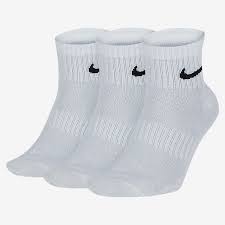 Quelle que soit votre discipline de prédilection, nos modèles vous accompagneront lors de toutes vos aventures sportives. Chaussettes Sous Vetements Pour Homme Nike Fr