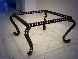 This Is A Coffee Table I Made From Old Roller Chain Minus The Tinted Glass Top Moveis De Metal Decoracao De Ferro Moveis De Madeira