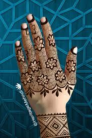 Mehndi according to first name letter r name letter mehndi design r name walo ki. Very Simple Mehndi Design Heritage Mehndi