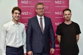Červnu z funkce nejvyššího státního zástupce. Studenti Favu Navrhli Novy Vizualni Styl Pro Nejvyssi Statni Zastupitelstvi Aktuality Vut