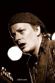 File:Matt Schofield 02.jpg