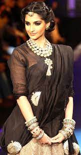 Sonam Kapoor Black And Gold Lehenga Indian Jewelry Fashion Saree Hairstyles Sonam Kapoor