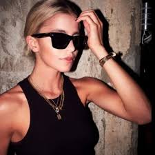 OLIVER PEOPLES OLIVER SUN 49mmDeep Blue /Blue MSRP$531 iver Rare Find  Sunglasses