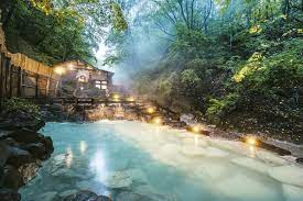 Just returned for a short vacation in the hot springs area. Onsen Of Japan The Guide To Japan S Hot Springs Pen ãã³