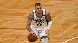 What options does ainge have with the 2021 roster? Celtics Trade Daniel Theis Javonte Green Acquire Evan Fournier At Trade Deadline