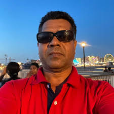 Are there group calls or discussions for night drivers?