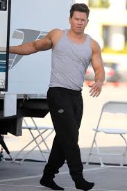 Mark Wahlberg Celebrities Male Actor Mark Wahlberg Celebrity Dads