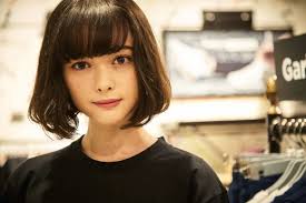 玉城 ティナ 髪型イメチェン ヘアスタイリング ショートのヘアスタイル