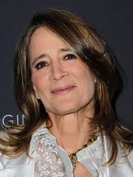 Anne Ramsay's Instagram, Twitter & Facebook